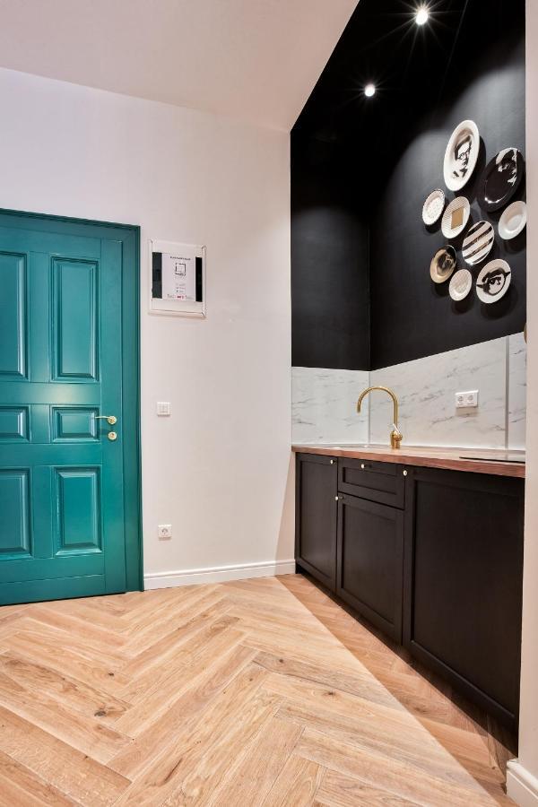Apartman Otokar Osijek Buitenkant foto