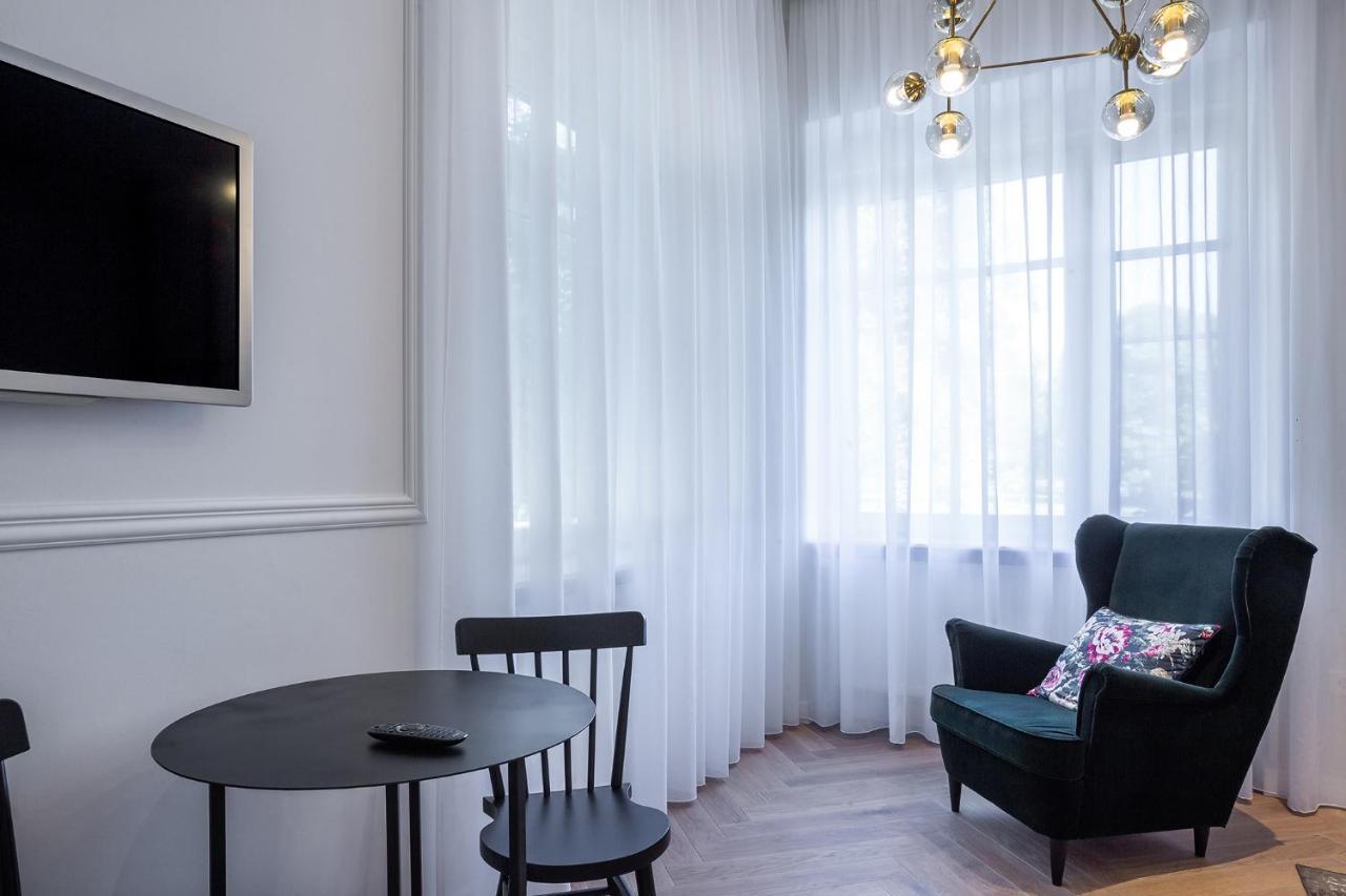 Apartman Otokar Osijek Buitenkant foto